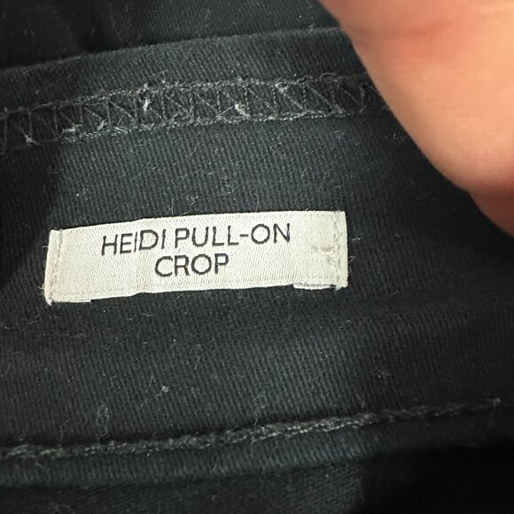 Nine West Heidi Pull On Crop Jeans Size 12 Black Stylish Cropped - Picture 4 of 6